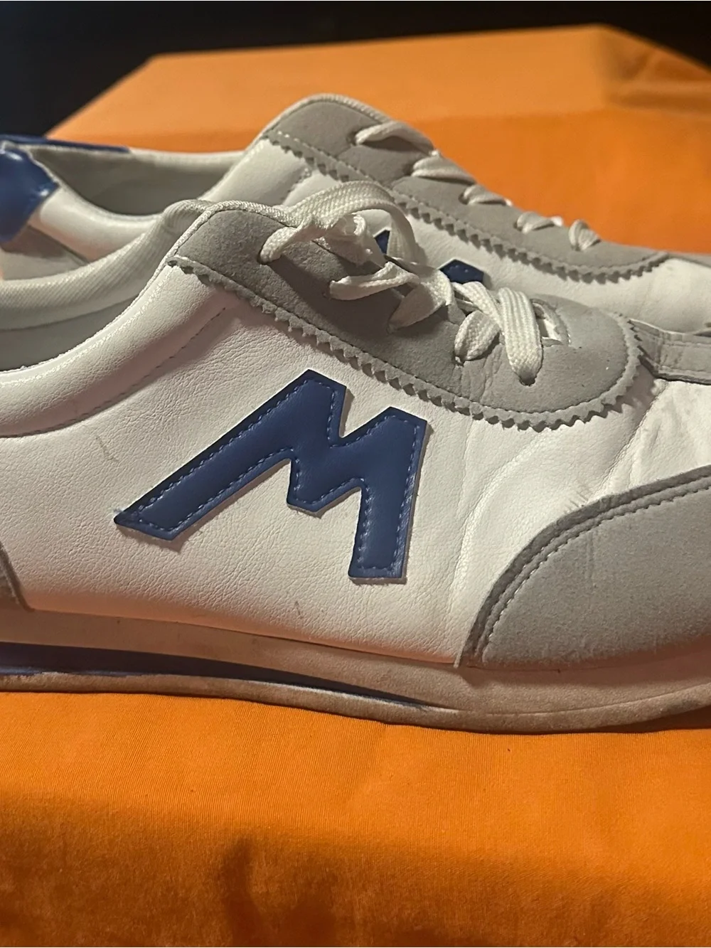 White and Blue Men's Casual Sneaker